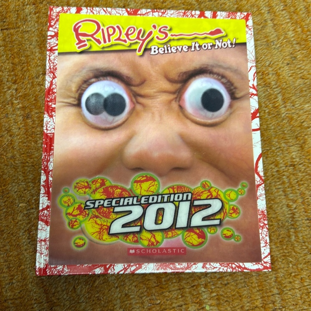 NWT Ripley's Believe It or Not! Special Edition 2012